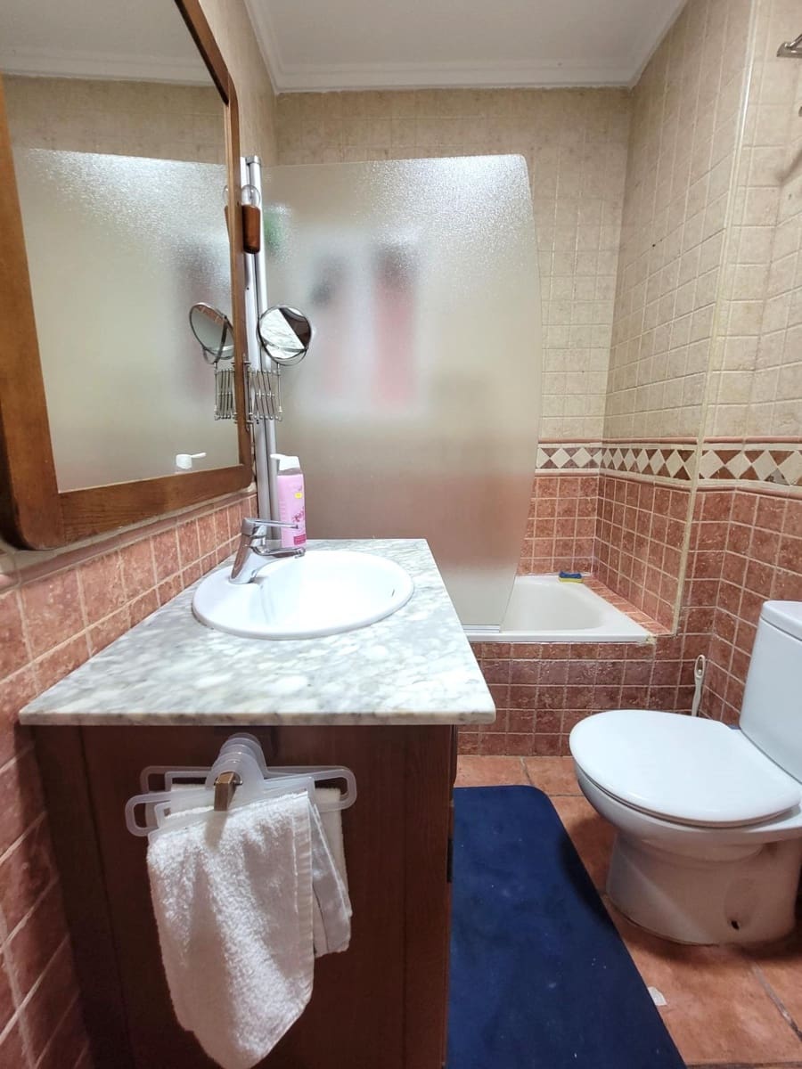 3 soverom Hus til salgs i Torrevieja - € 165 000 (Ref: 9571890)