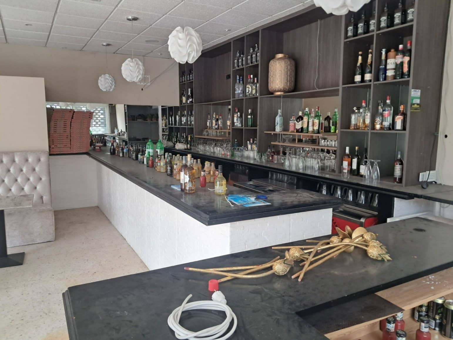 Kommersiell til salgs i Benidorm med garasje - € 325 000 (Ref: 9572085)