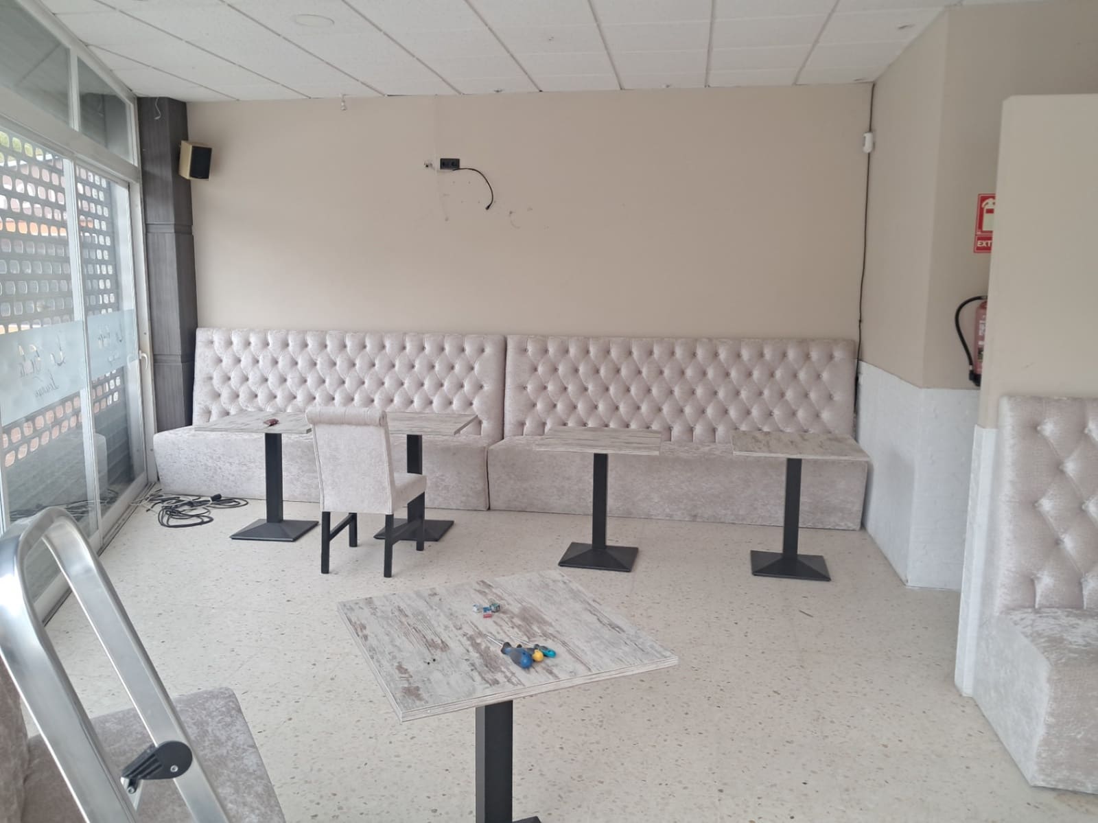 Kommersiell til salgs i Benidorm med garasje - € 325 000 (Ref: 9572085)