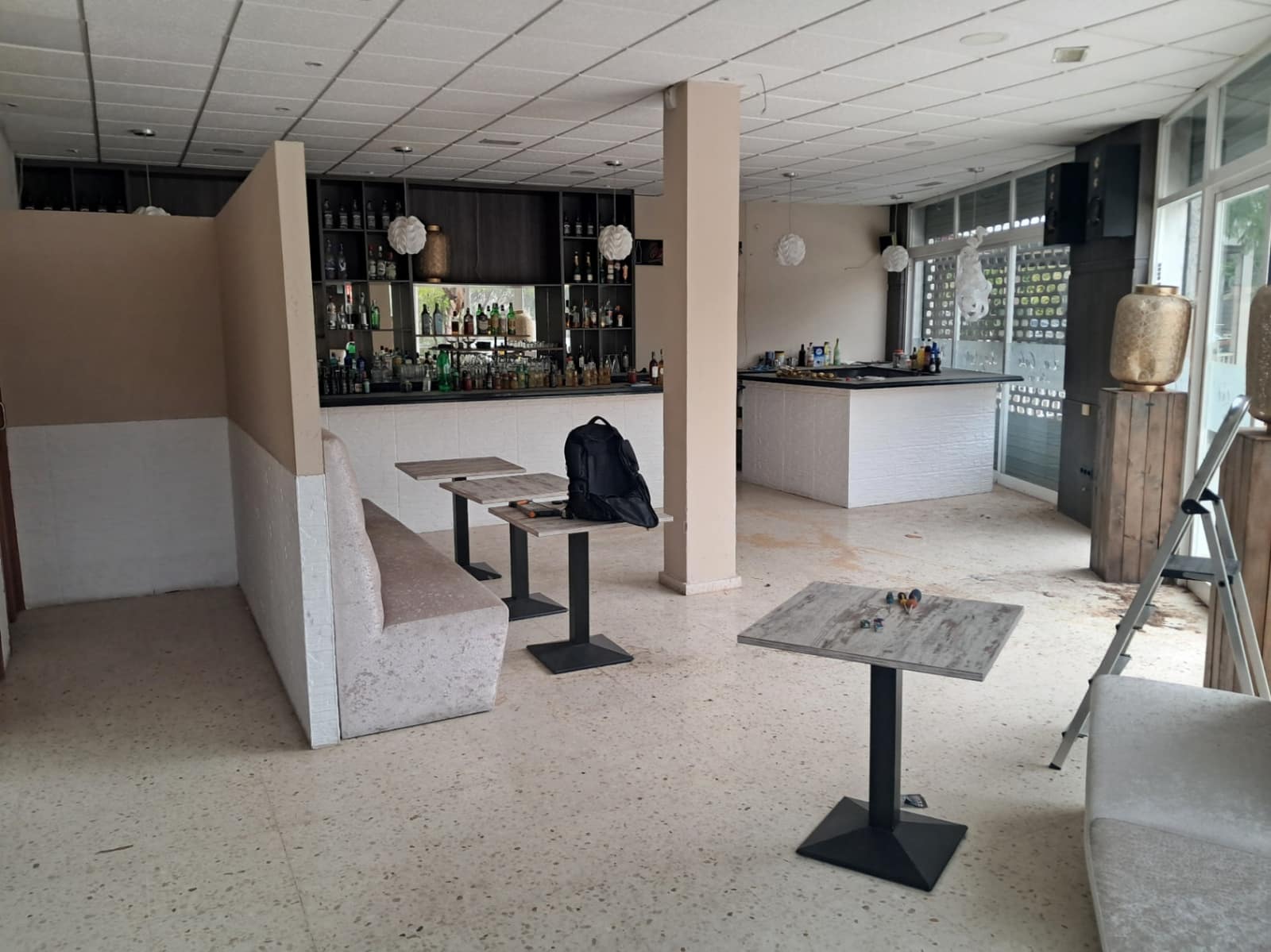 Kommersiell til salgs i Benidorm med garasje - € 325 000 (Ref: 9572085)