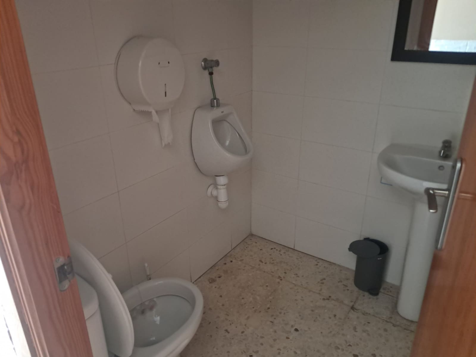 Kommersiell til salgs i Benidorm med garasje - € 325 000 (Ref: 9572085)