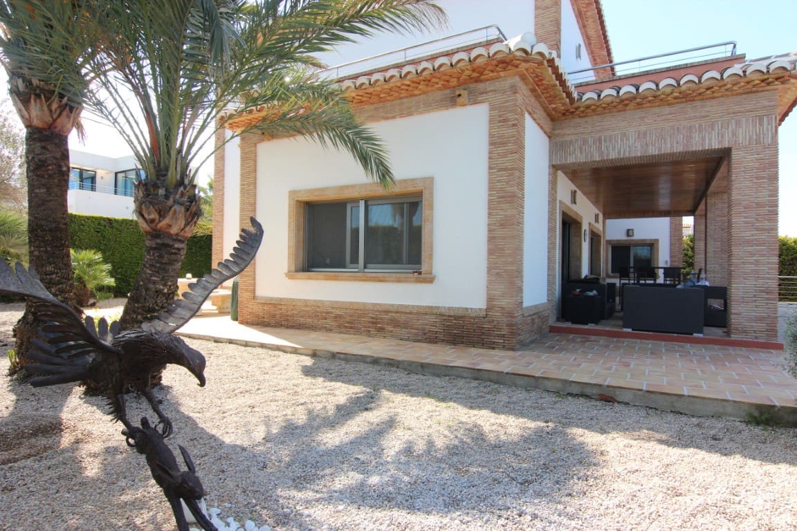 5 soveværelse Villa til salg i Javea / Xabia med swimmingpool - € 1.315.000 (Ref: 9584716)