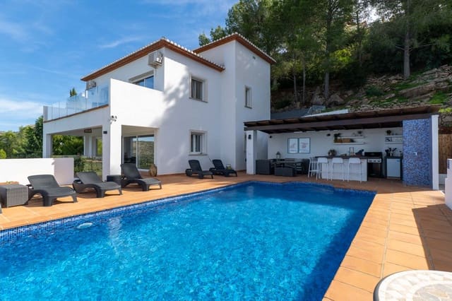 3 quarto Moradia para venda em La Sella com piscina - 850 000 € (Ref: 9584804)