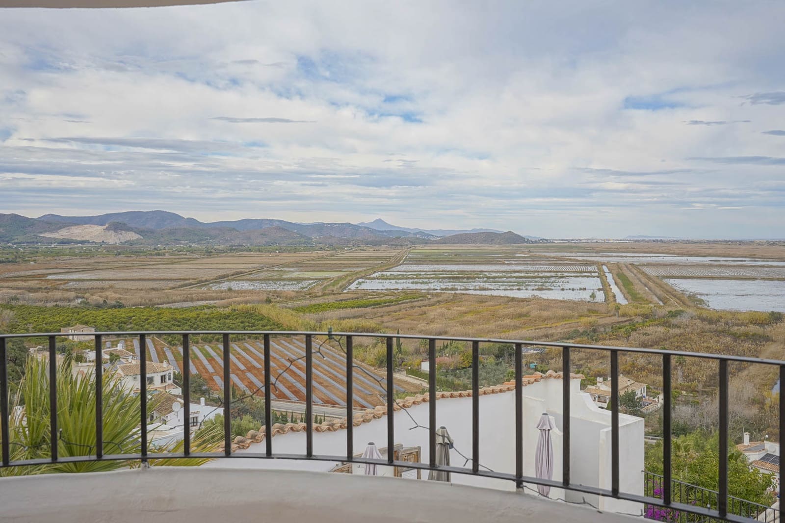 5 quarto Moradia para venda em Monte Pego com piscina - 575 000 € (Ref: 9584806)