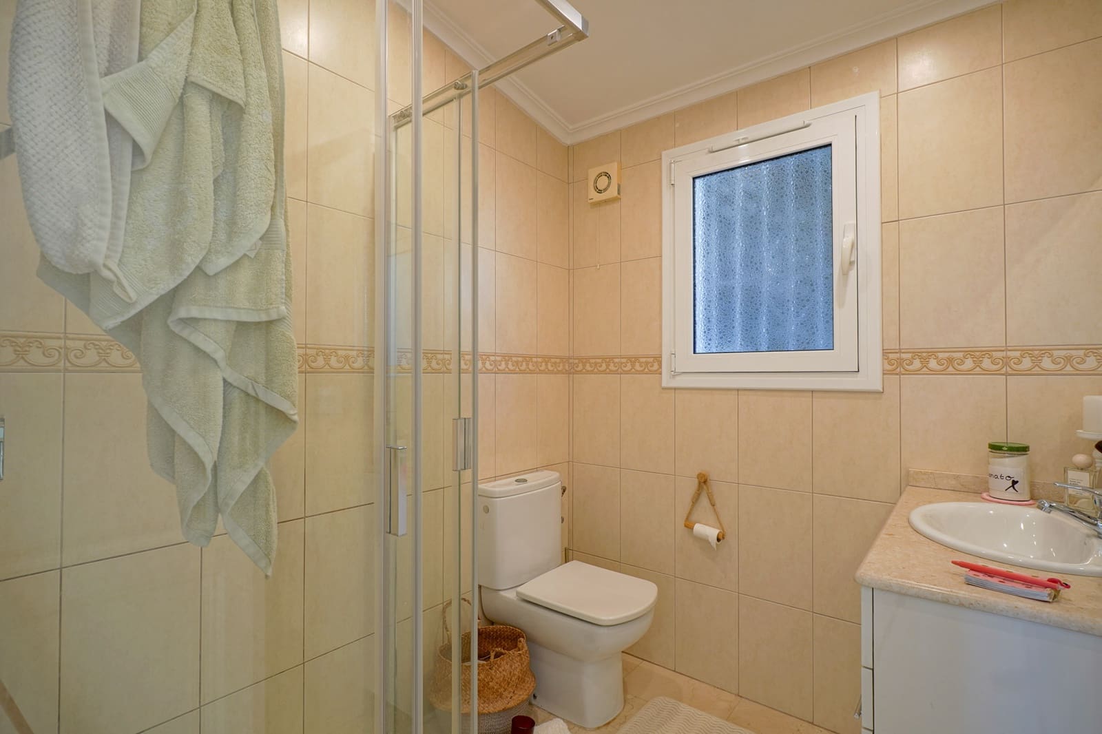 3 makuuhuone Huvila myytävänä paikassa Moraira mukana uima-altaan - 399 000 € (Ref: 9584836)