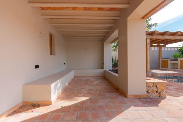 3 slaapkamer Villa te koop in Benissa met zwembad - € 875.000 (Ref: 9584837)