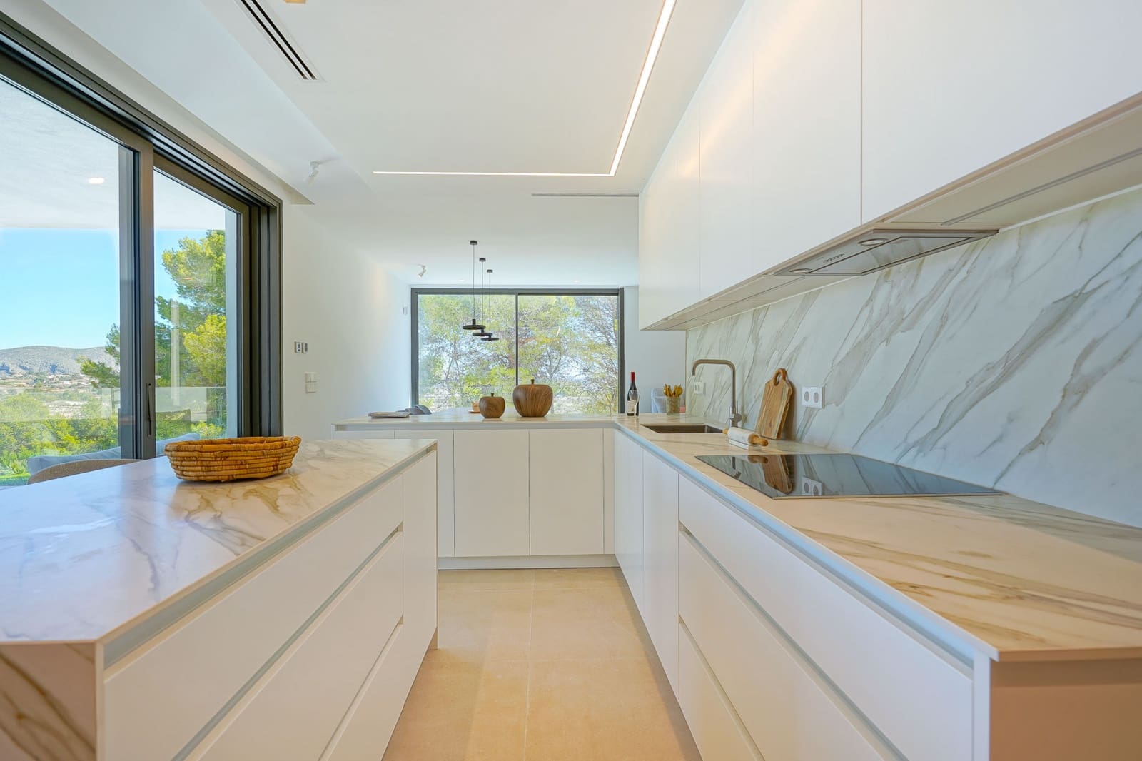 4 makuuhuone Huvila myytävänä paikassa Moraira - 1 499 000 € (Ref: 9584855)