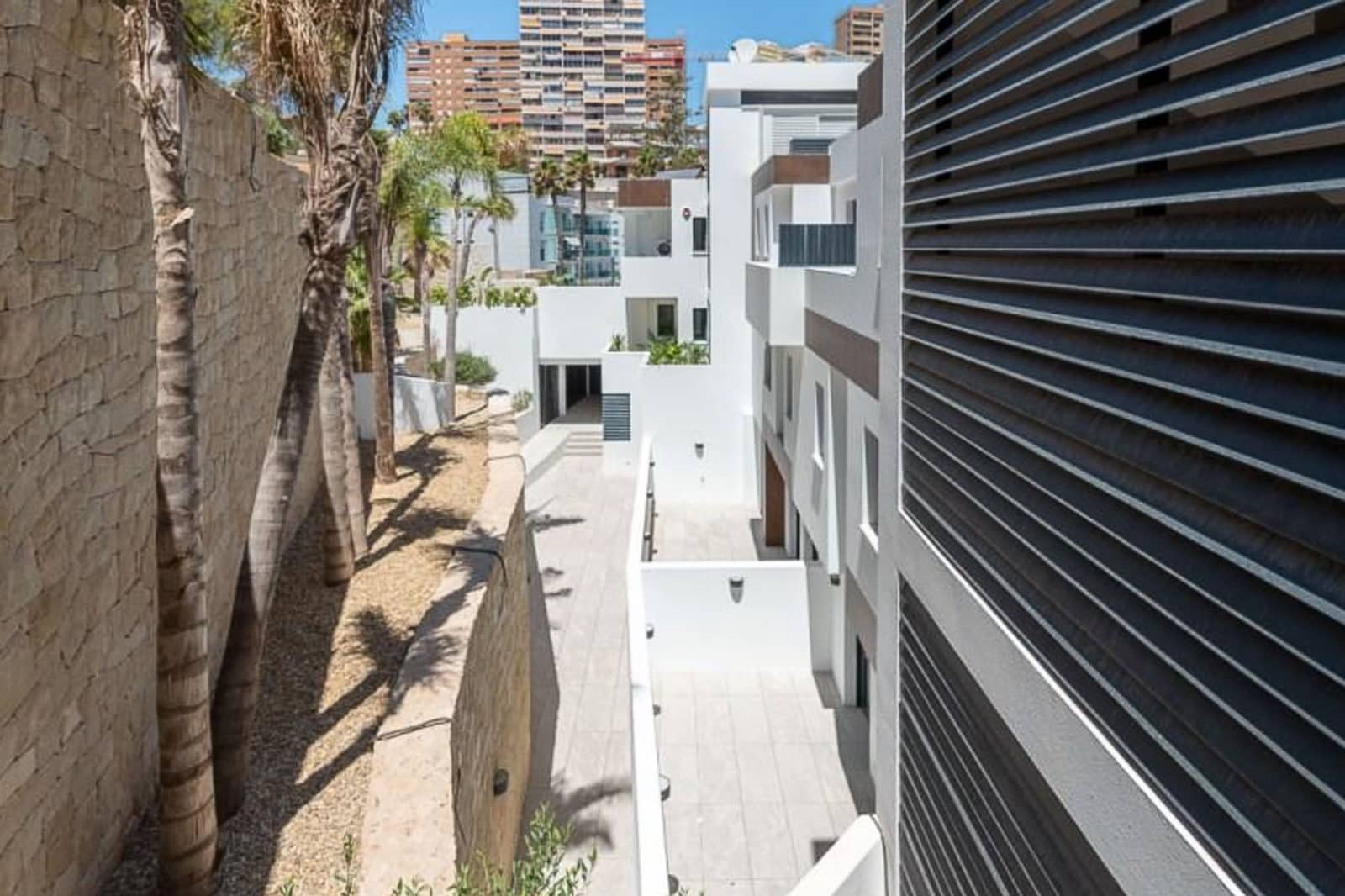 3 soveværelse Lejlighed til salg i Benidorm med swimmingpool - € 1.650.000 (Ref: 9584924)