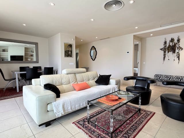 Apartamento de 3 habitaciones en Moraira, Teulada-Moraira en venta con piscina - 560.000 € (Ref: 9593195)