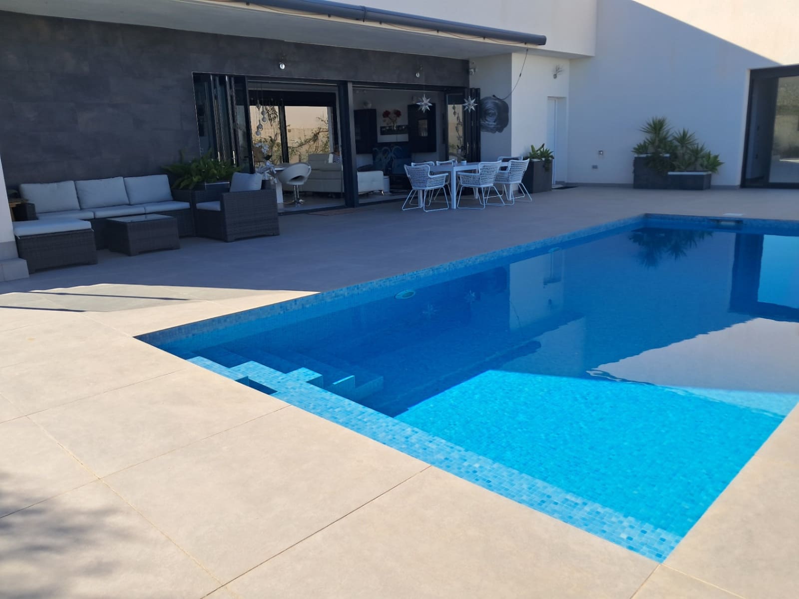 5 soveværelse Villa til salg i Polop med swimmingpool garage - € 720.000 (Ref: 9598321)