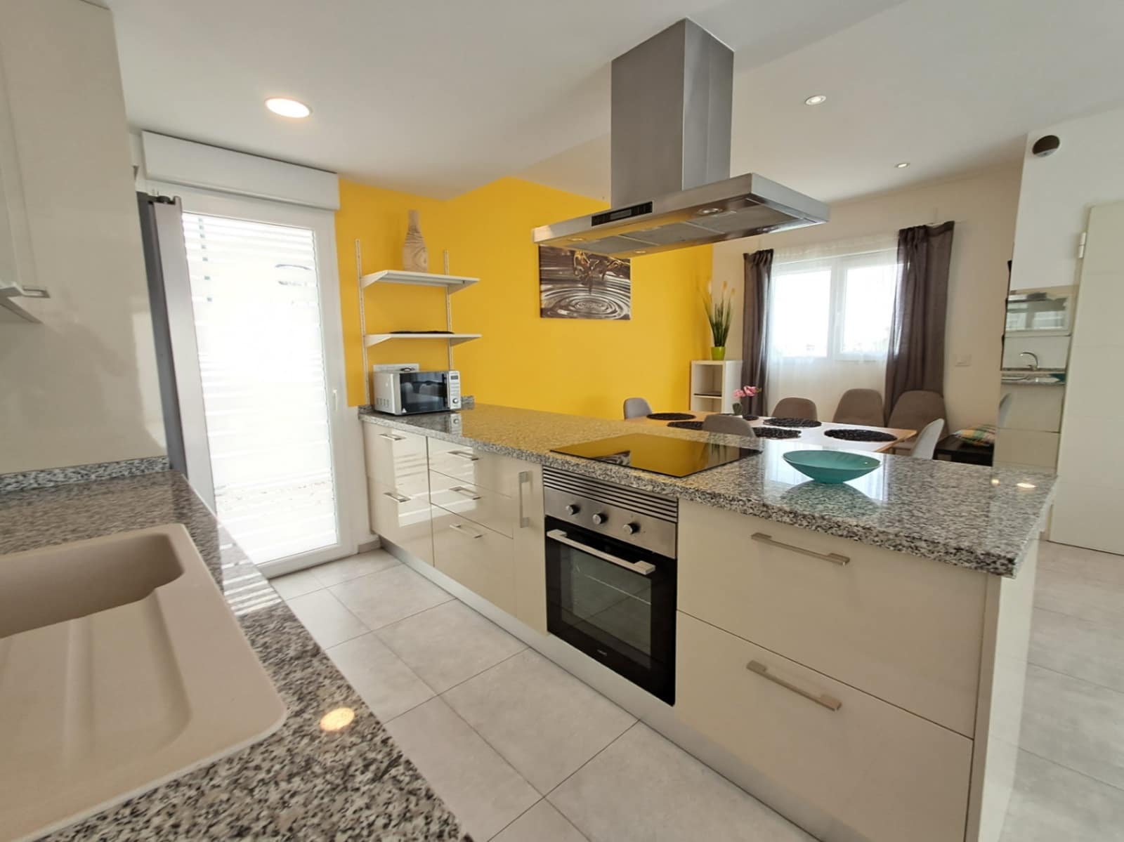 3 soveværelse Villa til salg i Polop med swimmingpool - € 460.000 (Ref: 9603431)