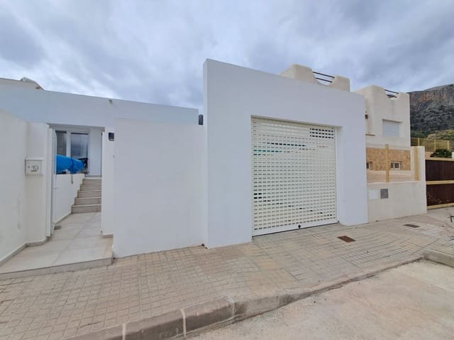 3 soveværelse Villa til salg i Polop med swimmingpool - € 460.000 (Ref: 9603431)