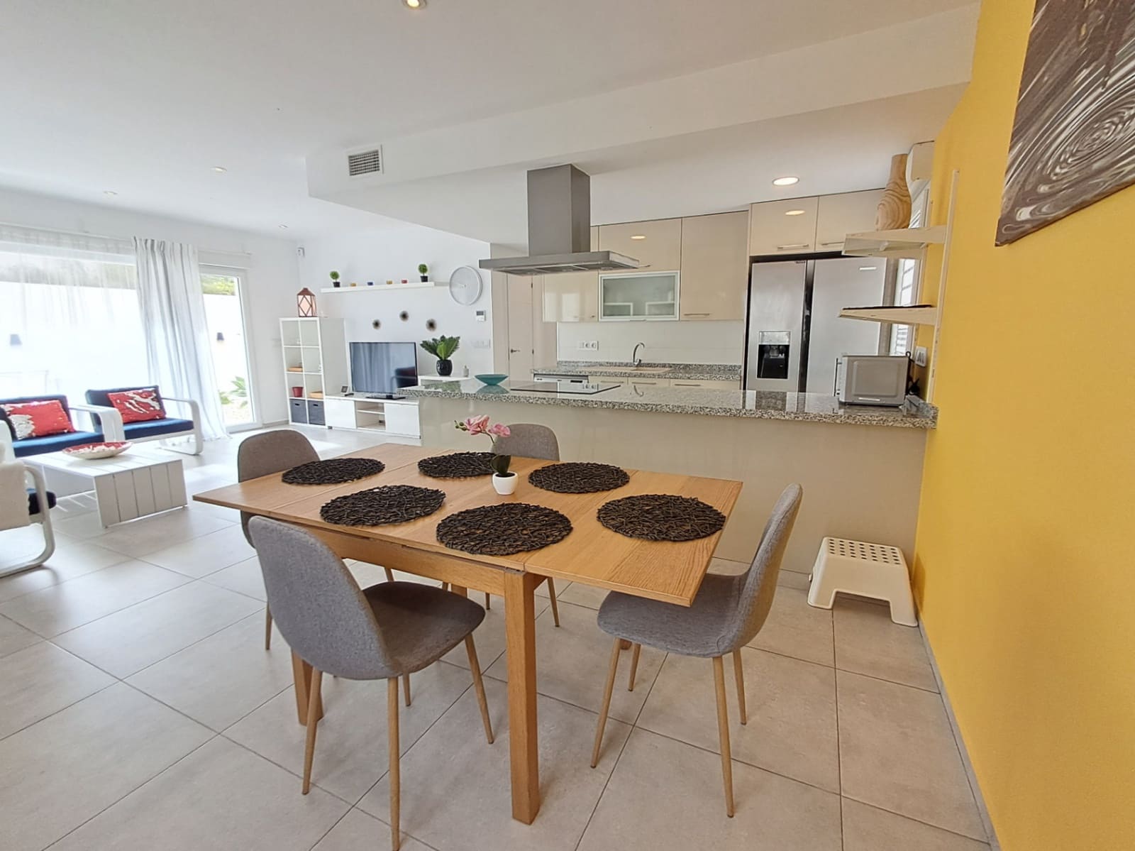 3 soveværelse Villa til salg i Polop med swimmingpool - € 460.000 (Ref: 9603431)