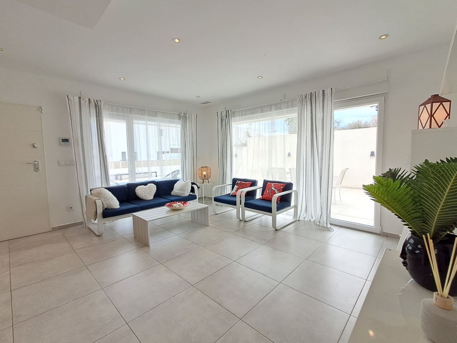 3 soveværelse Villa til salg i Polop med swimmingpool - € 460.000 (Ref: 9603431)