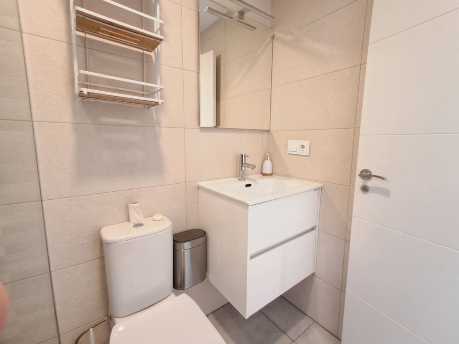 3 soveværelse Villa til salg i Polop med swimmingpool - € 460.000 (Ref: 9603431)