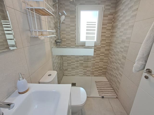 3 soveværelse Villa til salg i Polop med swimmingpool - € 460.000 (Ref: 9603431)