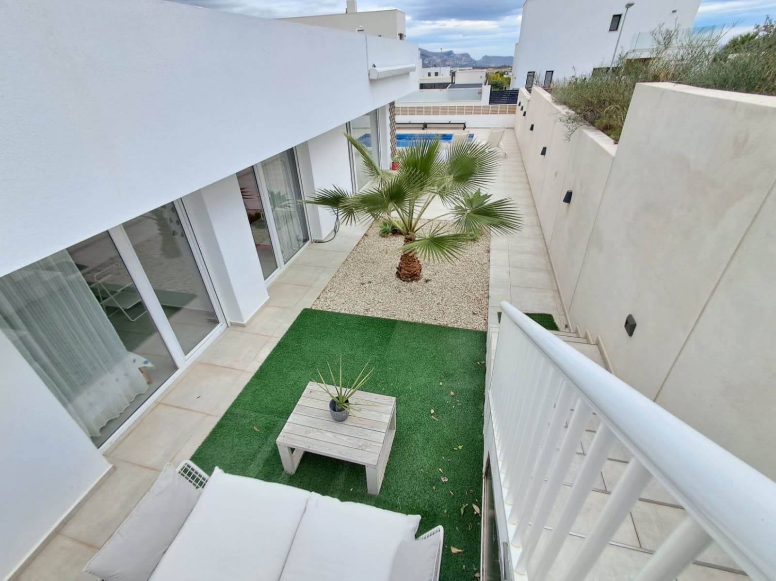 3 soveværelse Villa til salg i Polop med swimmingpool - € 460.000 (Ref: 9603431)