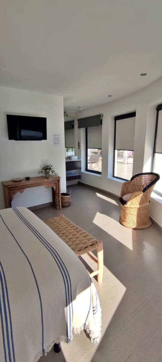 Chalet de 4 habitaciones en Benissa en alquiler con piscina - 5.000 € (Ref: 9606683)