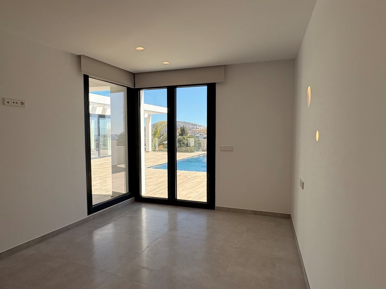 Chalet de 3 habitaciones en Moraira en venta con piscina - 2.250.000 € (Ref: 9626290)