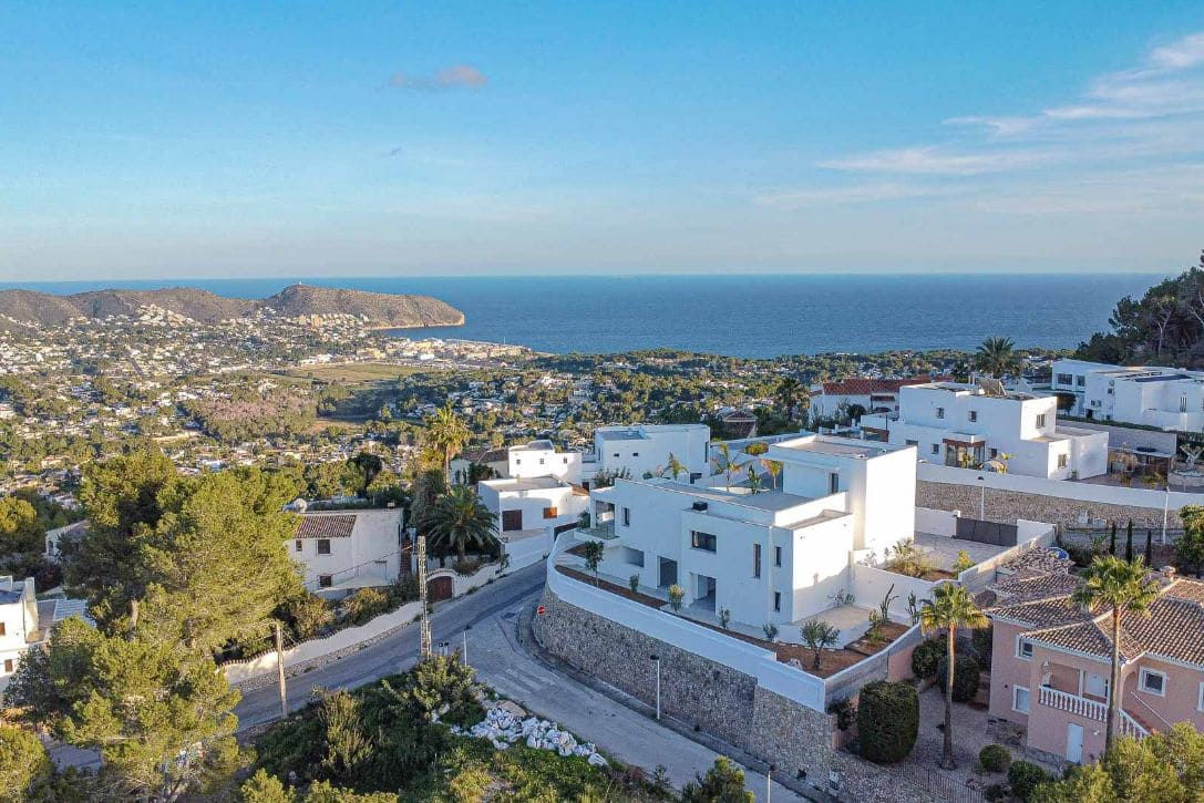 3 bedroom Villa for sale in Moraira with pool garage - € 2,250,000 (Ref: 9626290)