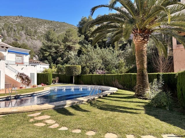 2 slaapkamer Villa te koop in Benitachell / Benitatxell met zwembad - € 299.000 (Ref: 9652850)