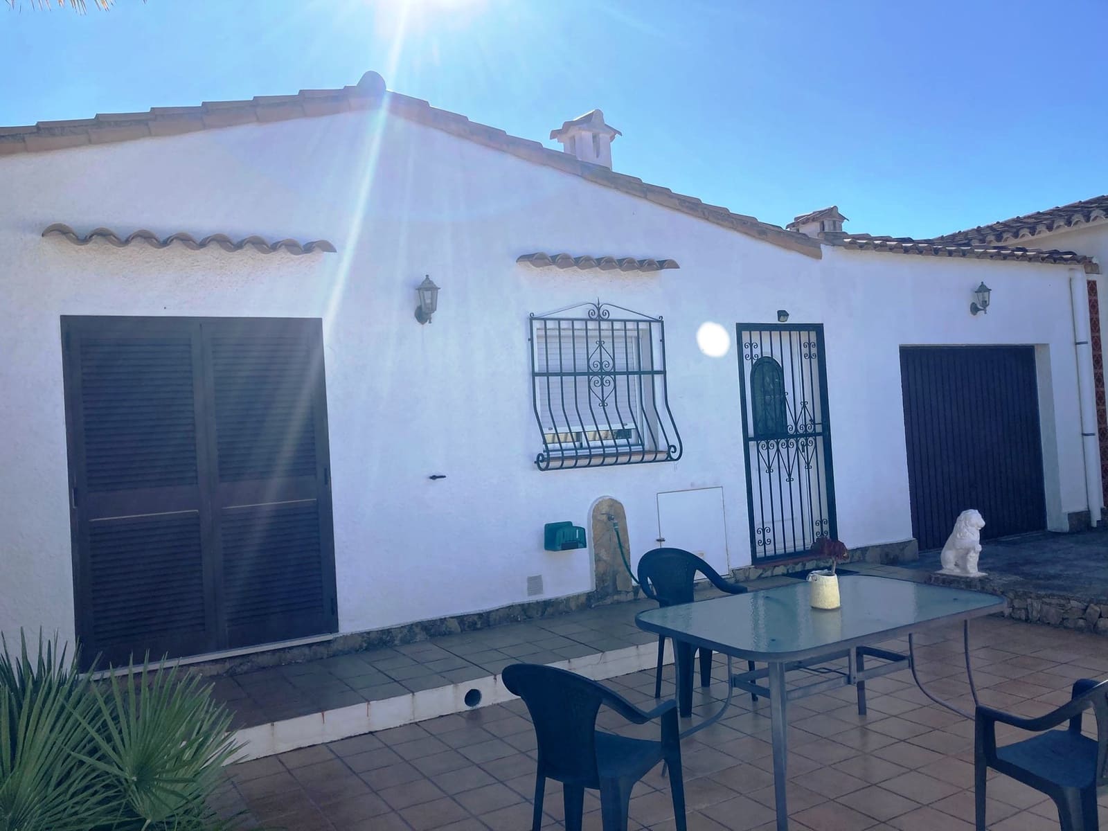 Chalet de 2 habitaciones en Benidoleig en venta con piscina - 263.000 € (Ref: 9666983)