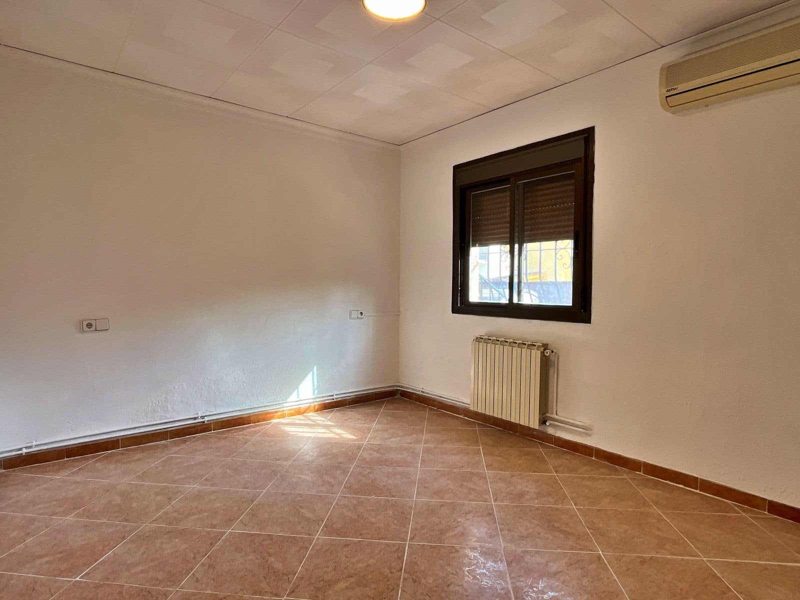 3 makuuhuone Huvila vuokrattavana paikassa Calpe / Calp mukana uima-altaan - 1 500 € (Ref: 9666984)