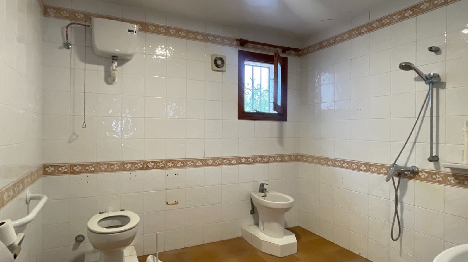 6 sypialnia Willa na sprzedaż w Moraira z basenem - 699 950 € (Ref: 9679189)