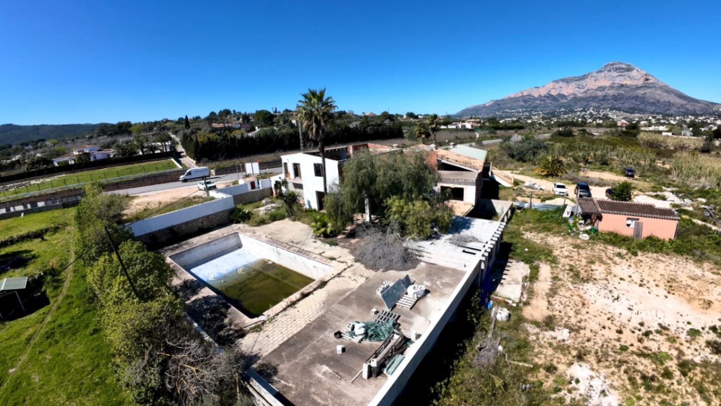 Restaurant/Bar til salgs i Javea / Xabia med svømmebasseng - € 1 200 000 (Ref: 9687471)