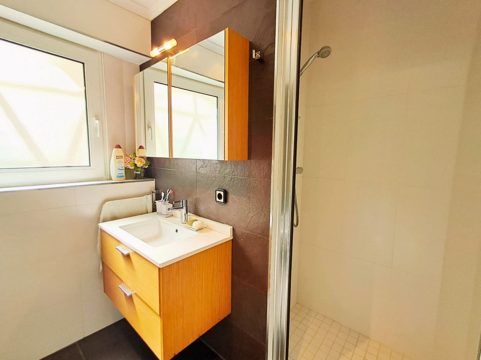 5 bedroom Villa for sale in Altea with pool garage - € 995,000 (Ref: 9694030)