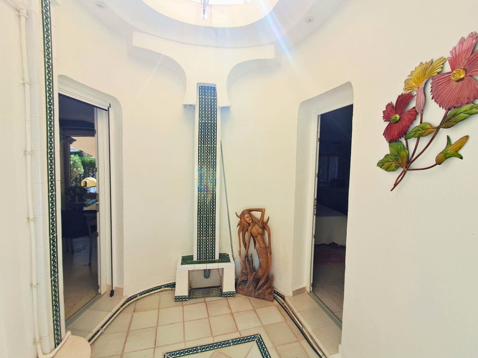 5 bedroom Villa for sale in Altea with pool garage - € 995,000 (Ref: 9694030)