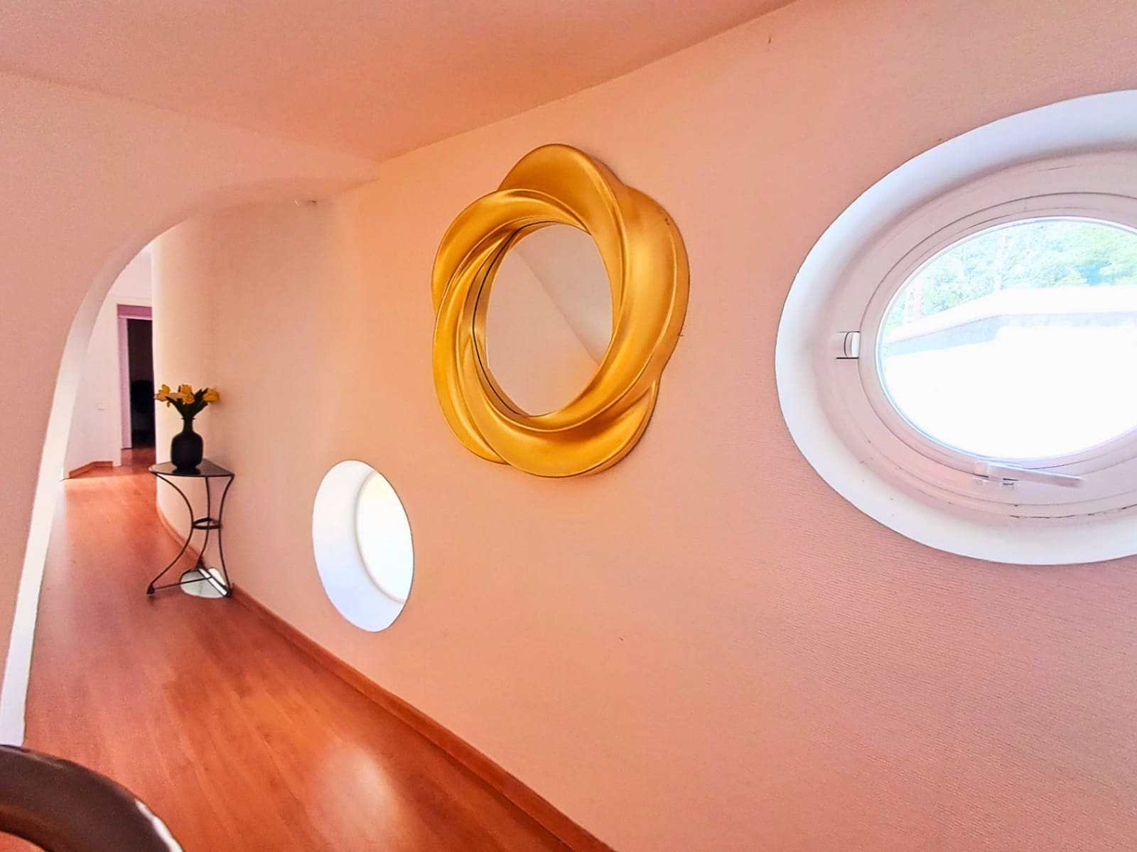 5 bedroom Villa for sale in Altea with pool garage - € 995,000 (Ref: 9694030)