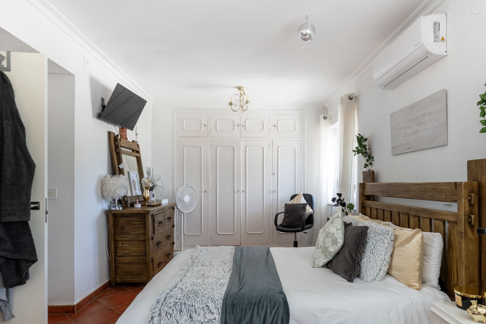 6 quarto Moradia para venda em Denia com piscina - 695 000 € (Ref: 9694339)