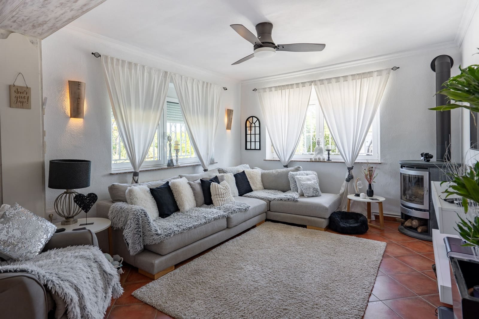 6 quarto Moradia para venda em Denia com piscina - 695 000 € (Ref: 9694339)