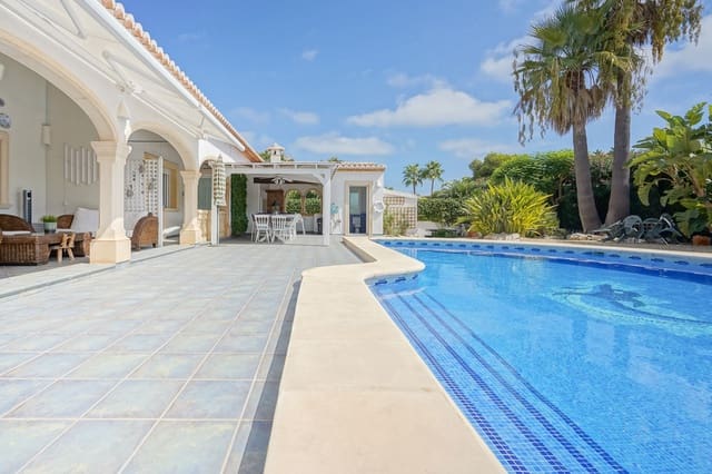 3 soveværelse Villa til salg i La Granadella  - Costa Nova, Javea / Xàbia med swimmingpool - € 795.000 (Ref: 9694369)