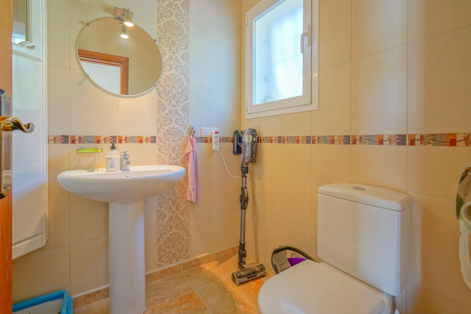 3 bedroom Villa for sale in Cumbre del Sol with pool - € 715,000 (Ref: 9694389)