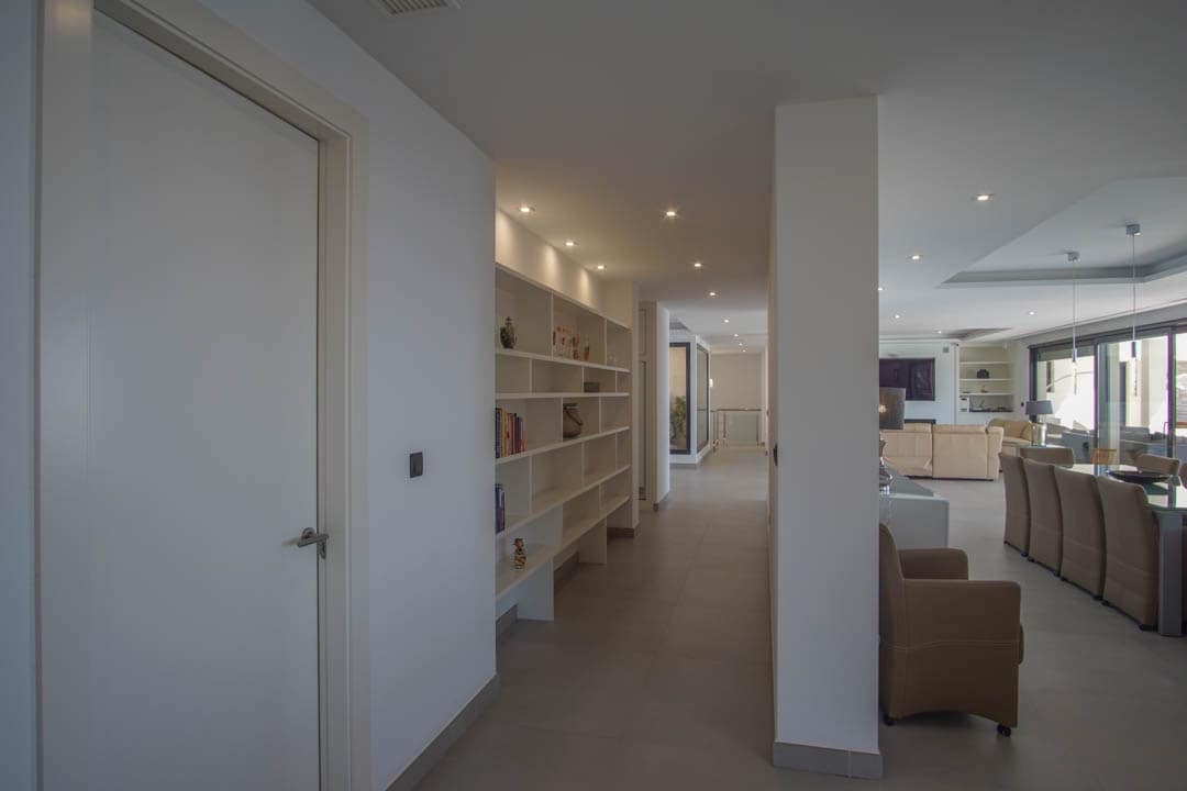 5 bedroom Villa for sale in Altea with pool - € 3,500,000 (Ref: 9694390)