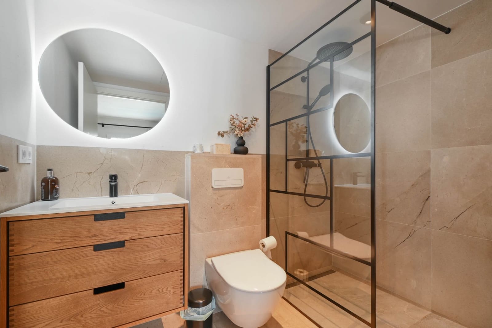 4 makuuhuone Huvila myytävänä paikassa Moraira mukana uima-altaan 
autotalli - 1 999 999 € (Ref: 9707897)