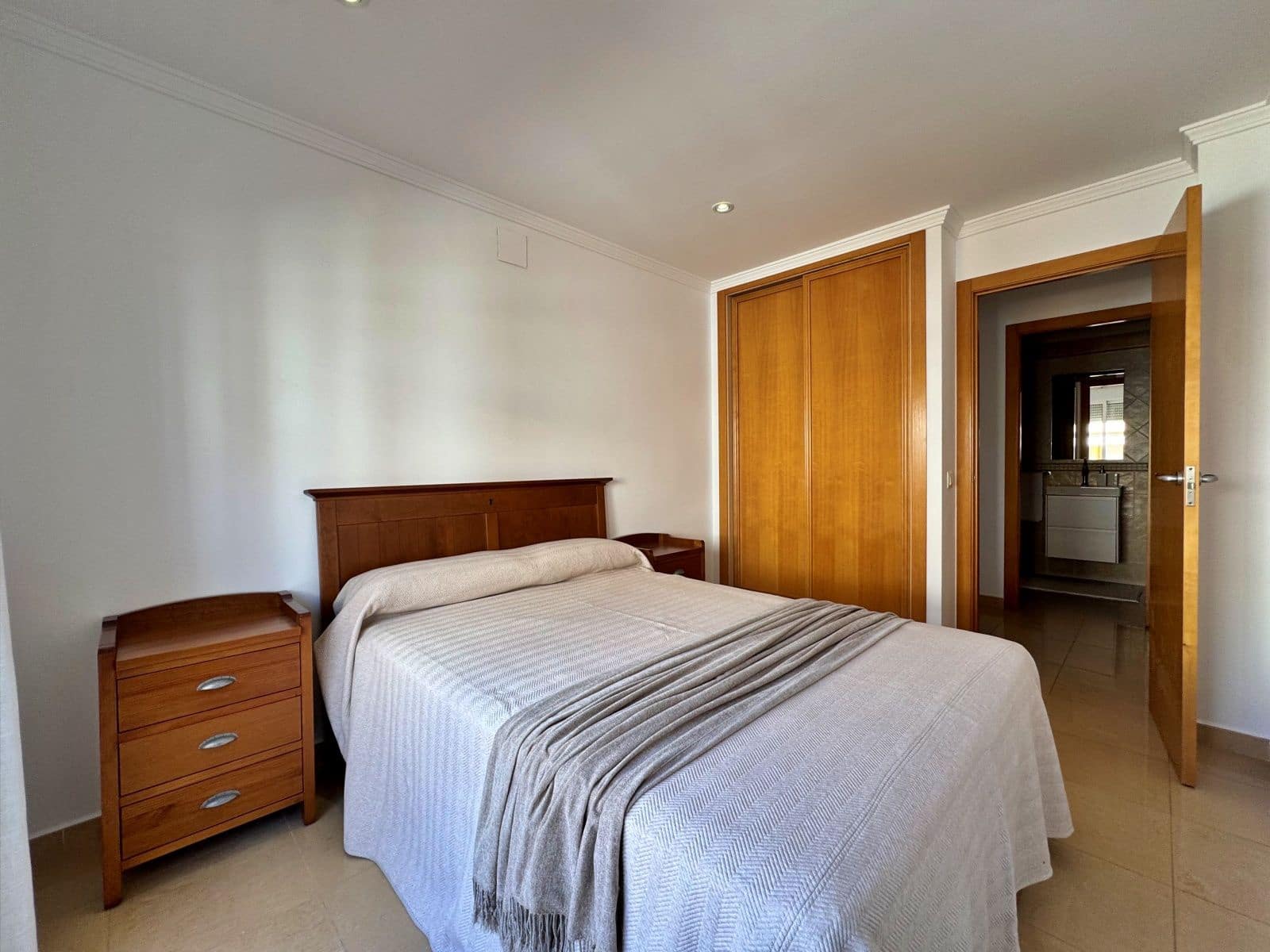 3 bedroom Apartment for rent in Javea / Xabia with garage - € 1,700 (Ref: 9713679)