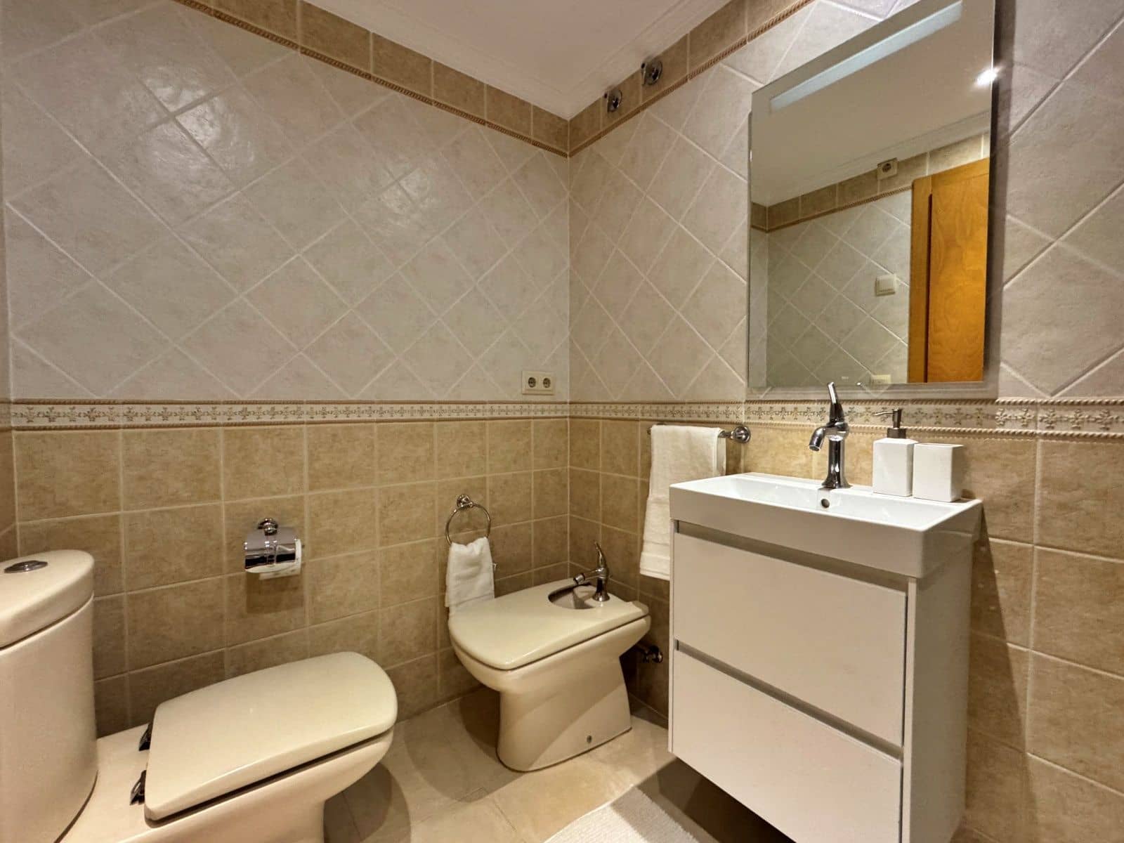 3 bedroom Apartment for rent in Javea / Xabia with garage - € 1,700 (Ref: 9713679)