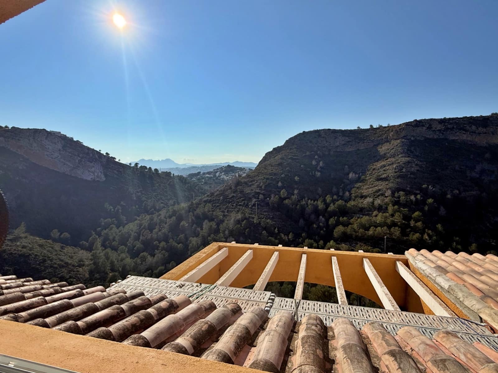 2 slaapkamer Appartement te koop in Cumbre del Sol met zwembad - € 190.000 (Ref: 9723816)