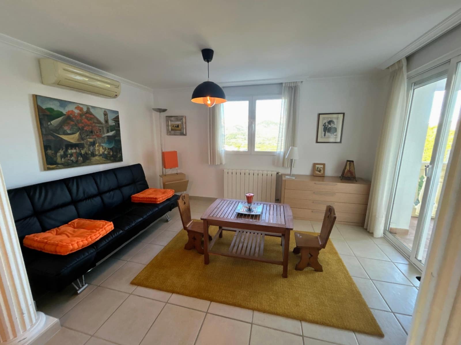 4 sypialnia Willa na sprzedaż w Orba z basenem garażem - 479 000 € (Ref: 9724908)