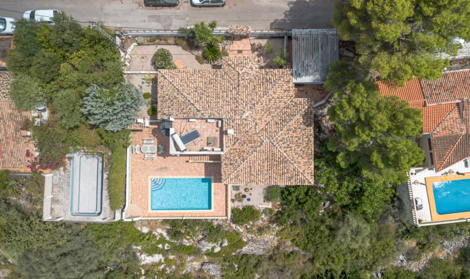 4 sypialnia Willa na sprzedaż w Orba z basenem garażem - 449 000 € (Ref: 9724908)