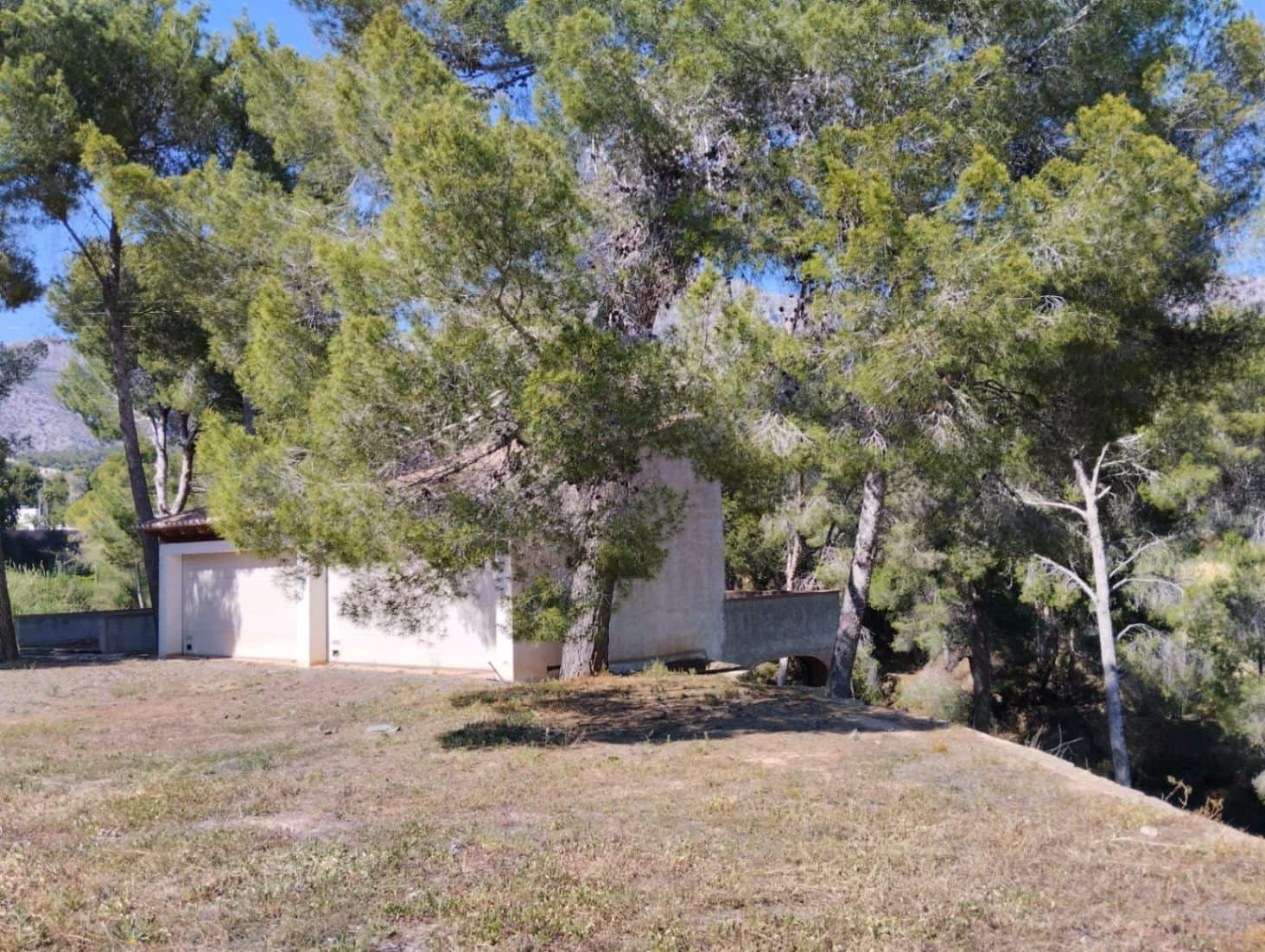 4 bedroom Villa for sale in Altea la Vella with pool garage - € 1,800,000 (Ref: 9733870)