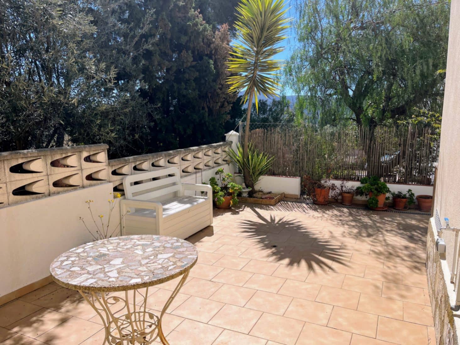 Pareado de 3 habitaciones en Alcalalí / Alcanalí en alquiler con piscina garaje - 950 € (Ref: 9737257)