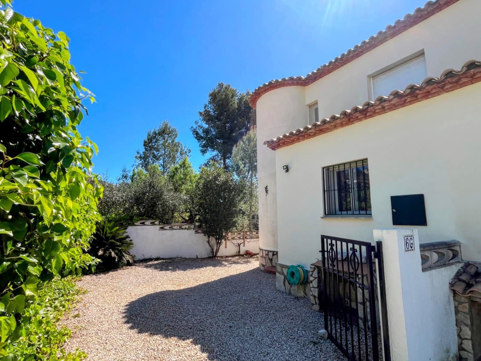 Pareado de 3 habitaciones en Alcalalí / Alcanalí en alquiler con piscina garaje - 950 € (Ref: 9737257)