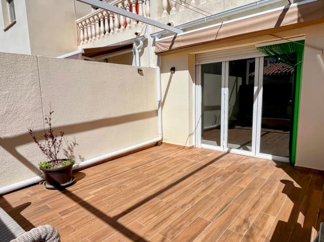 Pareado de 3 habitaciones en Alcalalí / Alcanalí en alquiler con piscina garaje - 950 € (Ref: 9737257)