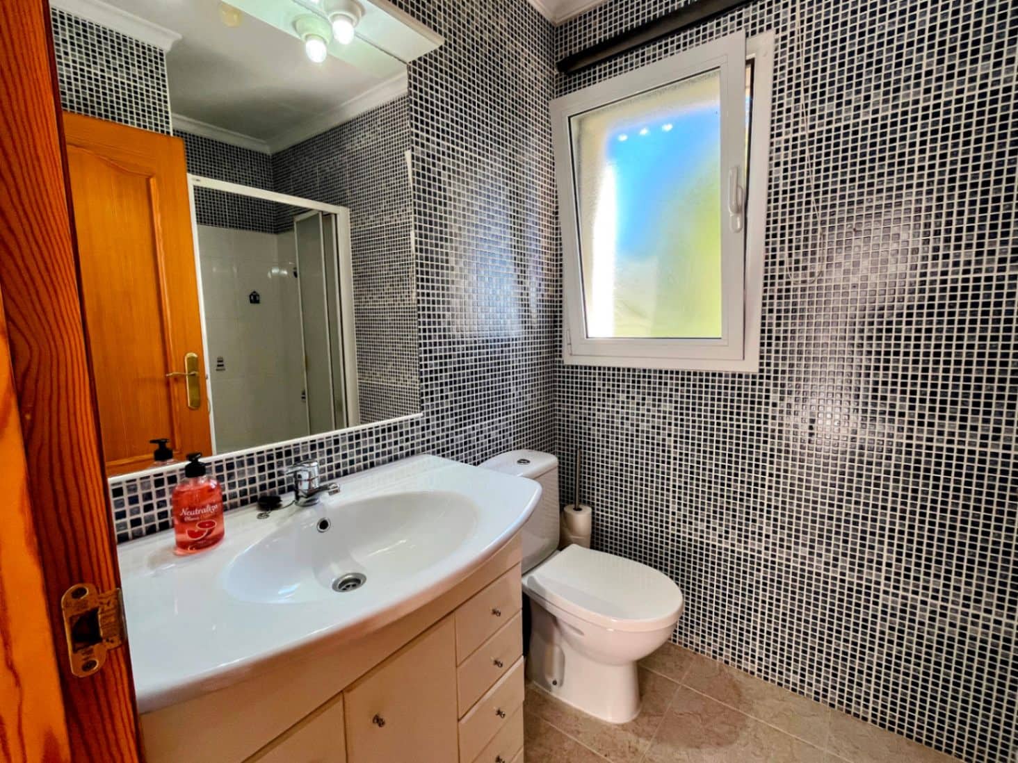 Pareado de 3 habitaciones en Alcalalí / Alcanalí en alquiler con piscina garaje - 950 € (Ref: 9737257)