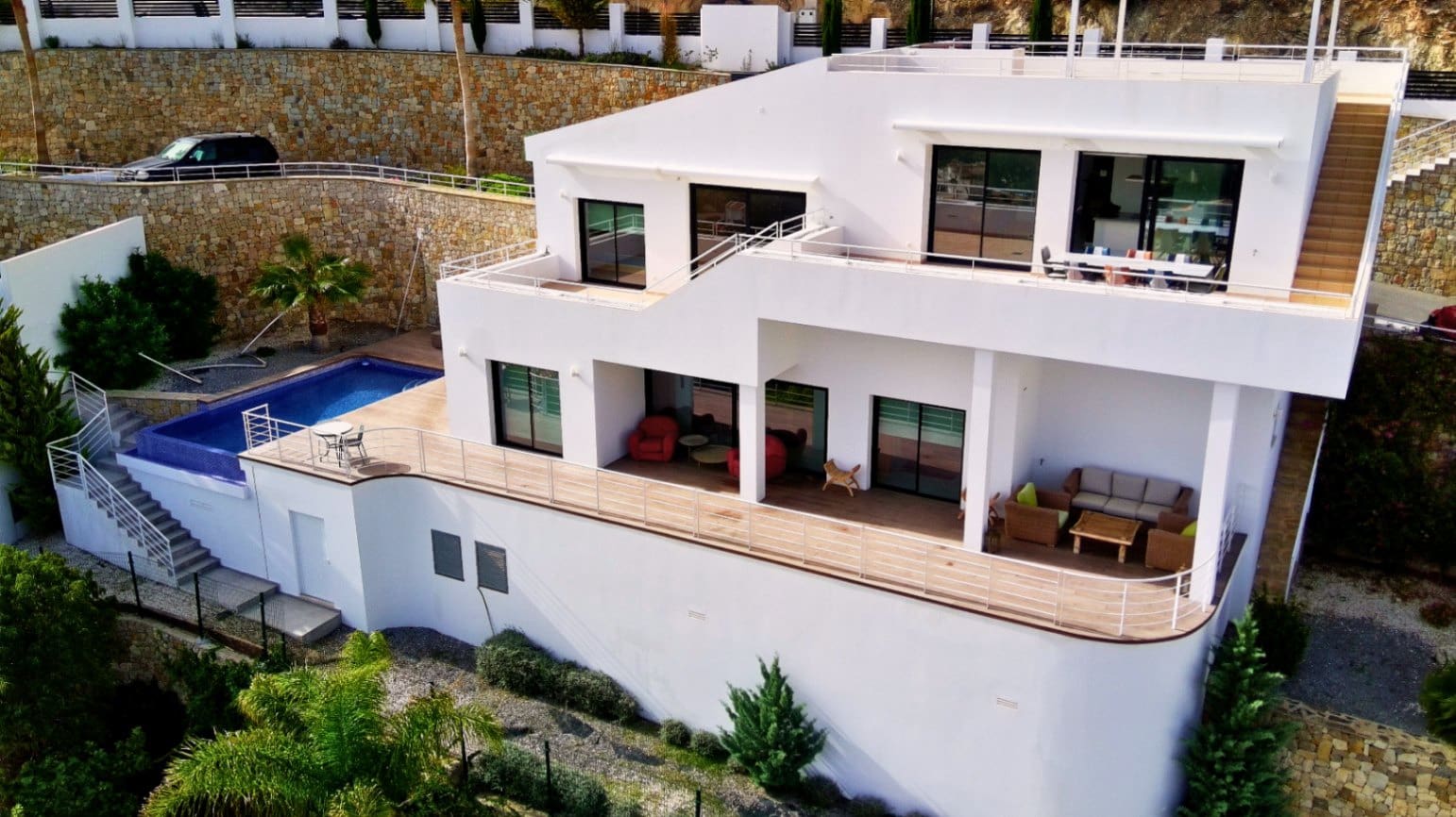 3 bedroom Villa for sale in Altea with pool garage - € 1,295,000 (Ref: 9753734)