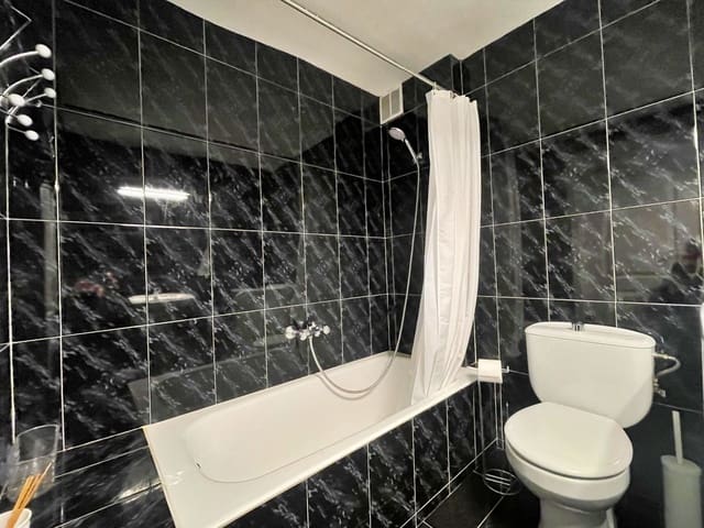 2 makuuhuone Huoneisto vuokrattavana paikassa Moraira, Teulada-Moraira mukana uima-altaan - 1 000 € (Ref: 9756291)